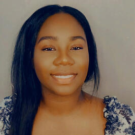 Brittney Terry img-2 Brittney Terry img-2