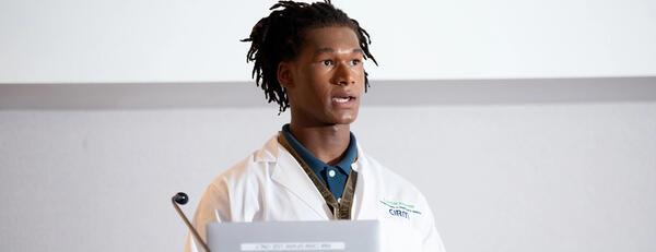 CIRM stem cell conference participant and student researcher.