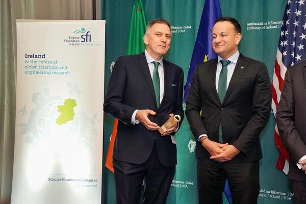 Eamonn Keogh receives recognition from the Irish government