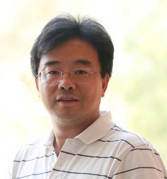professor liao headshot